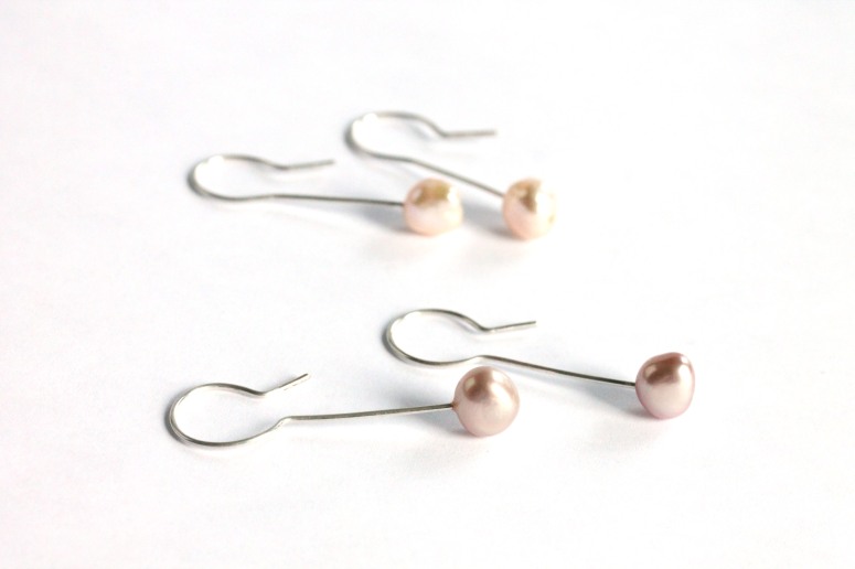Earrings silver and freshwater pearls